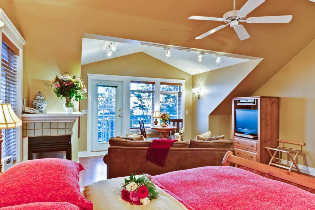 Bonniebrook Lodge Гибсонс Экстерьер фото